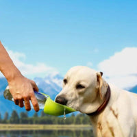 Bouteille d'eau pour chien | FEEDO™ - {{ Nala et Milo }}